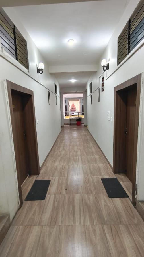 Hotel Shivanjali Palace Ujjain Eksteriør billede