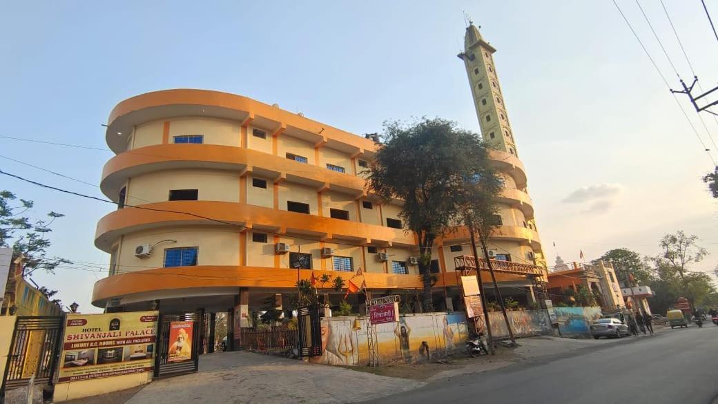 Hotel Shivanjali Palace Ujjain Eksteriør billede