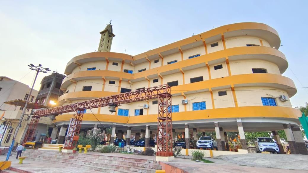 Hotel Shivanjali Palace Ujjain Eksteriør billede